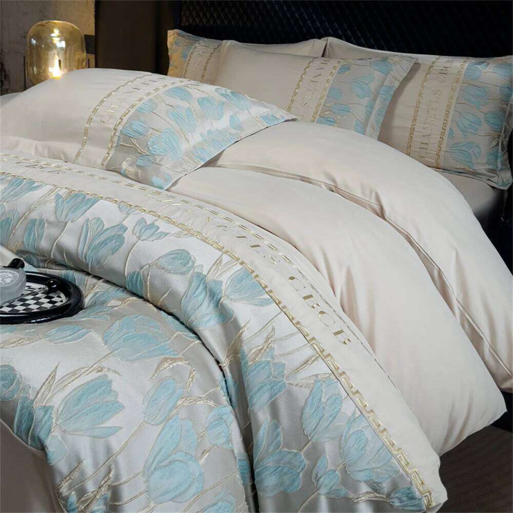 High Precision Embroidery Four Piece Satin Jacquard Bedding Set Comforter Bed Linen Duvet Sets Queen King Quilt Cover H260311