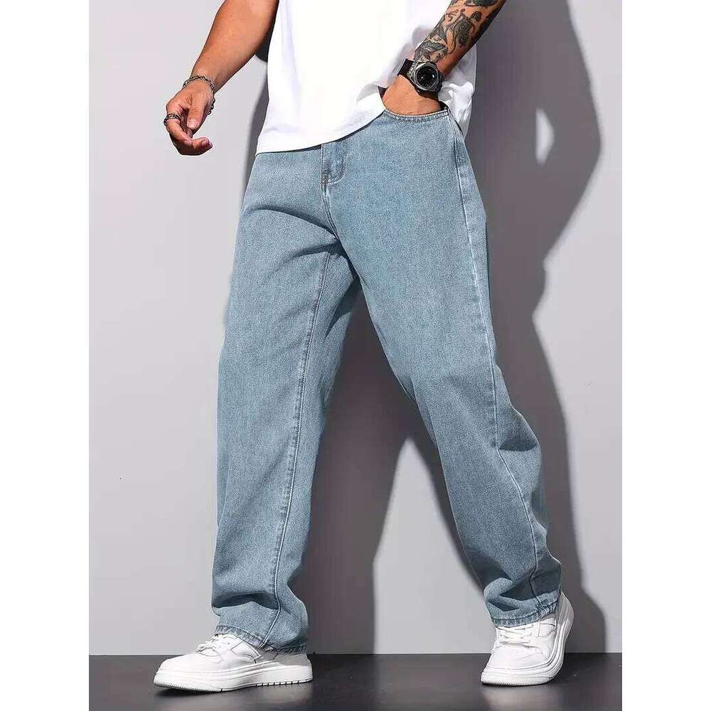 Straight Leg Jeans Light Blue Washed Men's Urban Pants with Soft Finish for Modern Casual Style Wear Z260225