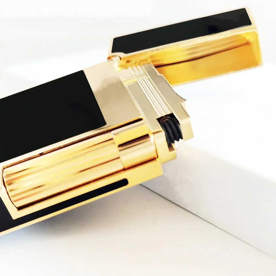 Marvelous Lacquer Lighters Unusual Inflatable Butane Gas Cigarette Accessories Pure Copper Gifts for Father Husband Boyfriend N260311