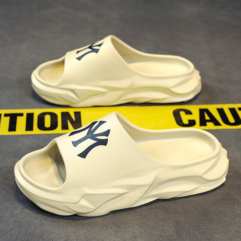 2026 Men's Slippers For Teenagers, Summer Outdoor Sports Indoor Non-slip Sandals, Men's Beach Vietnam Luxury Shoes One-word Slippers, White