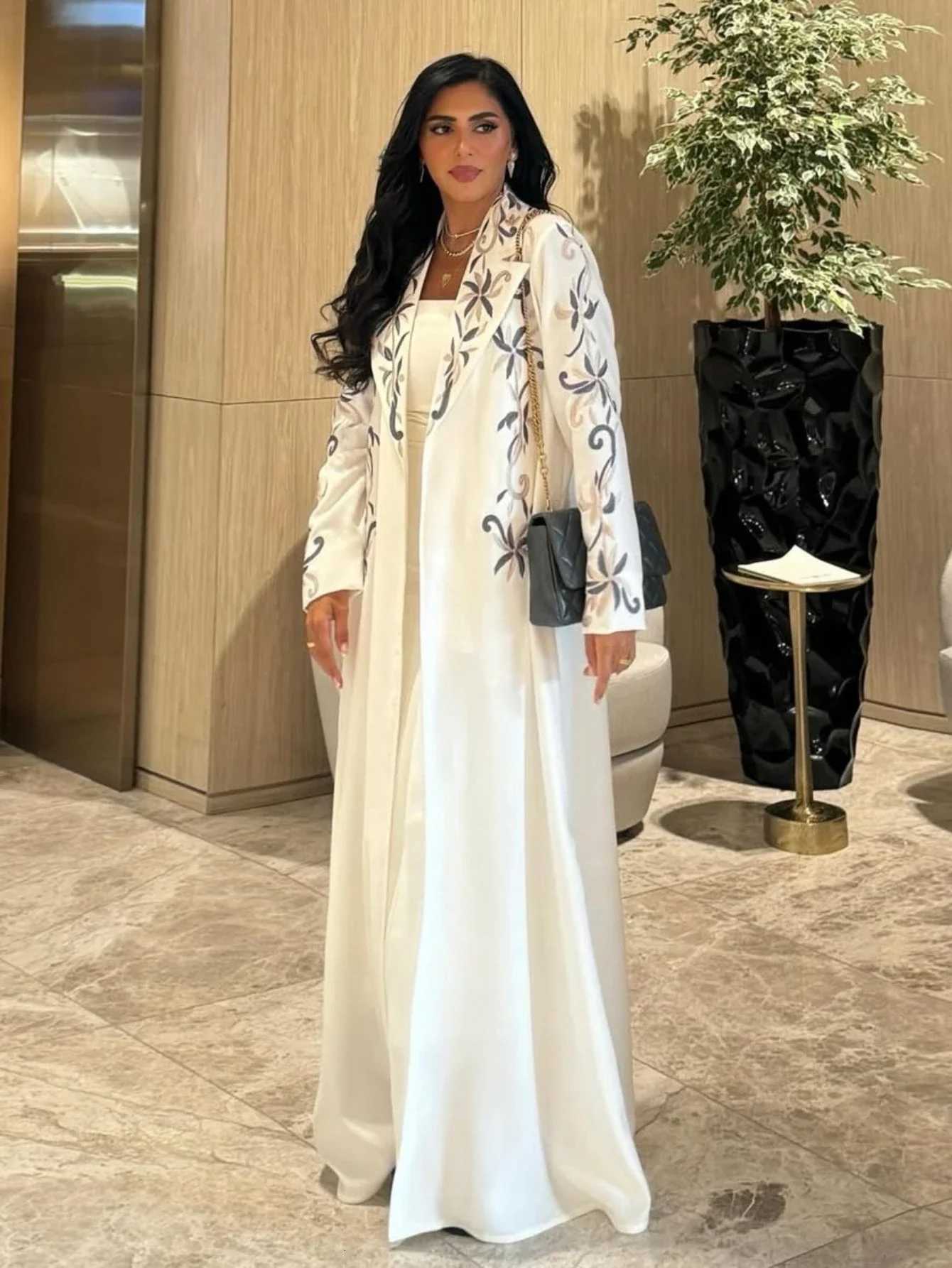 Eid Embroidery Open Abaya Women Print Cardigan Dress Muslim Dubai Morocco Kaftan Ramadan Saudi Robe Vestidos Largos Caftan 2026 X260311