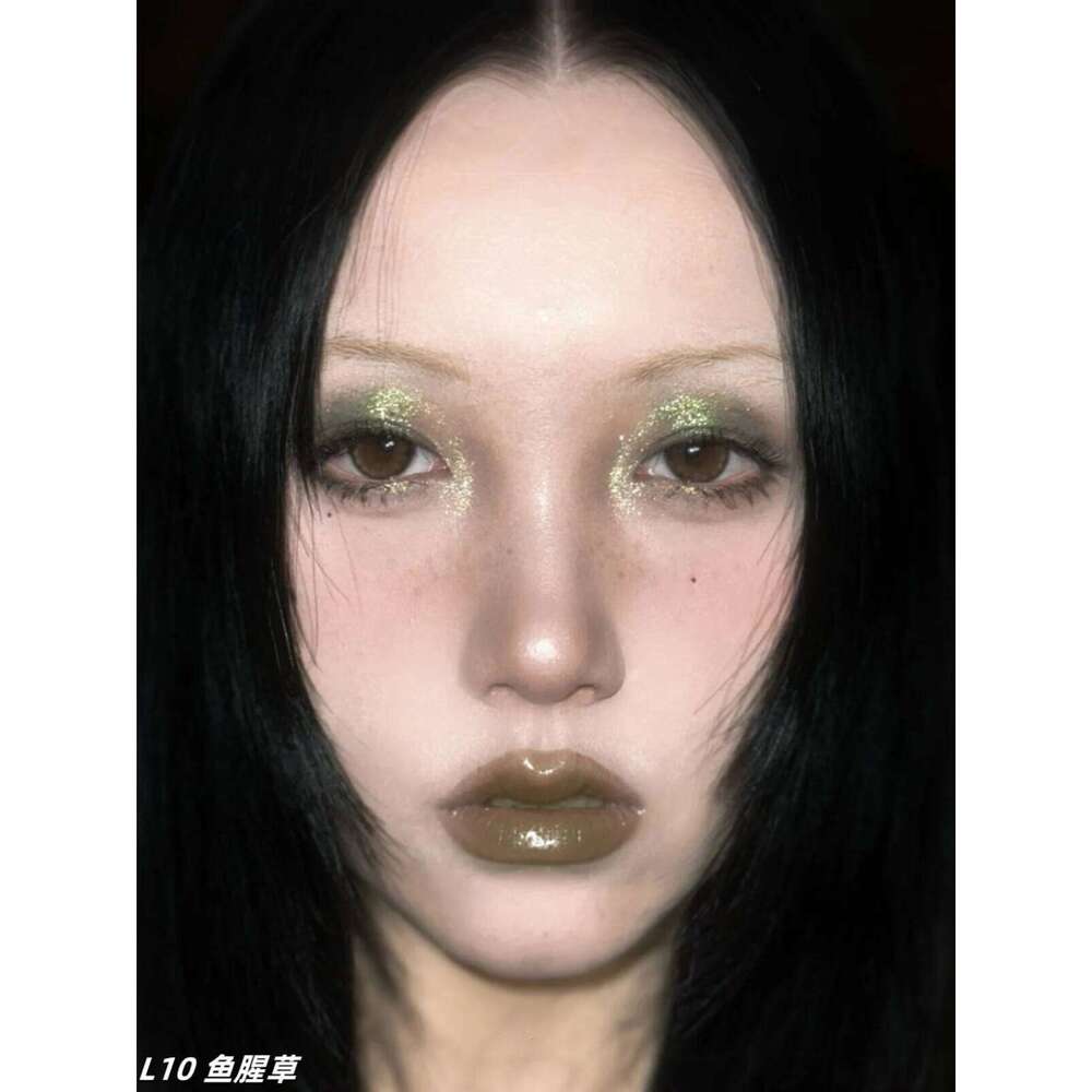 Girlcult Herbal Compendium Glitter Lipstick Green Shimmer Lipgloss Matte Velvet Lip Clay Moisturizing Longlasting Nostickup W260311