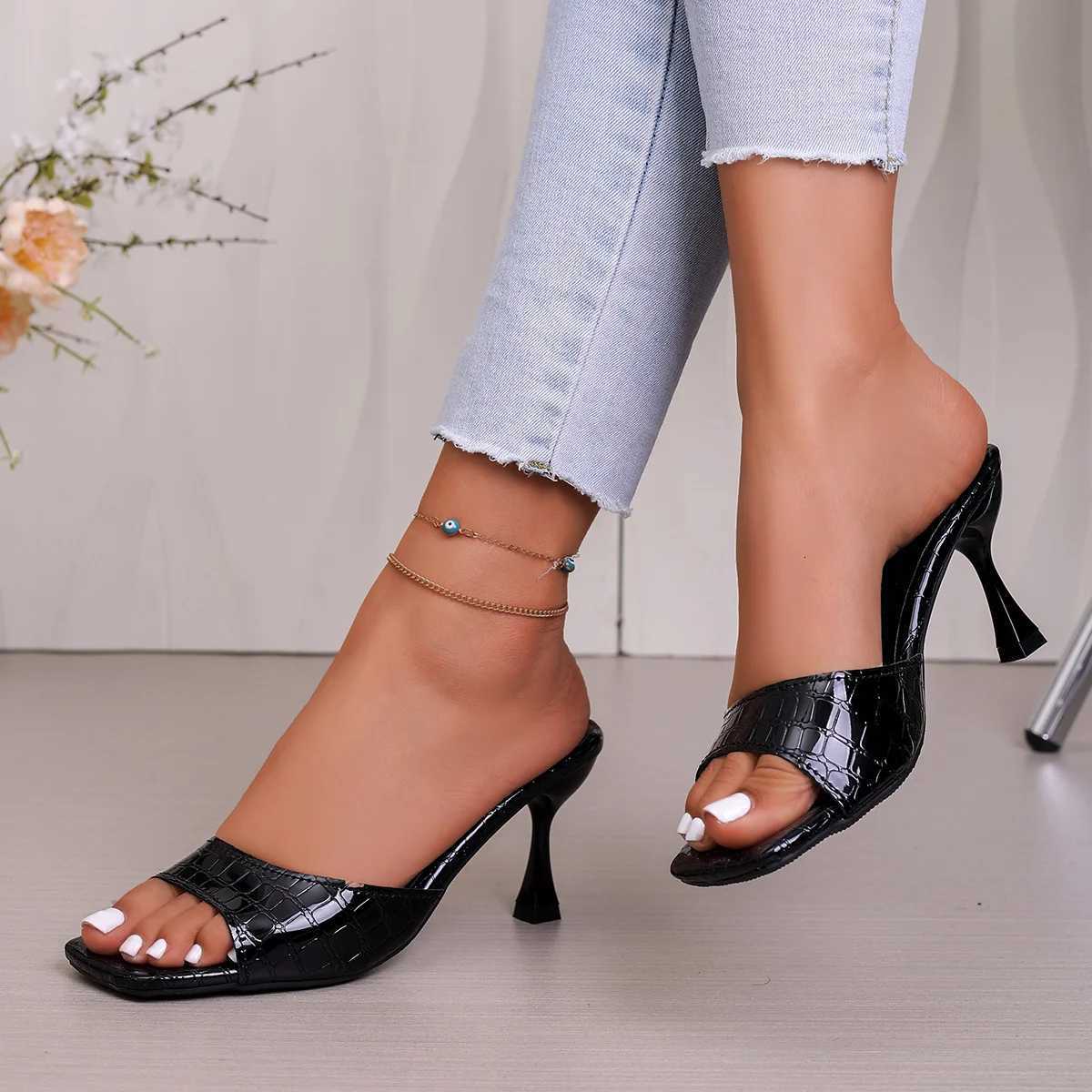 2026 Summer New High Heel Women Fine Heels Outerwear Fish MOUth Stone Pattern Large for Women K260311