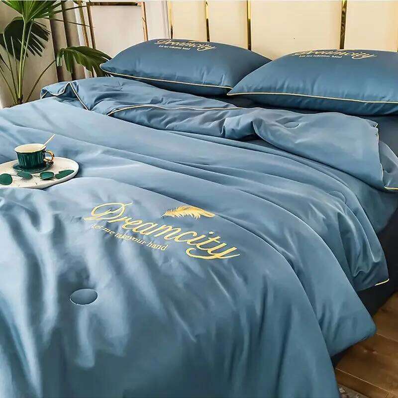 2025 Embroidery Summer Cool Quilt Silky Breathable Queen Quilts Cooling Comforter Bedding Set Ice Rayon Blanket Textile Supplies H260311