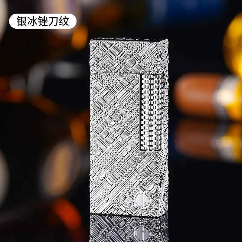 New Classic Fashion Grinding Wheel Lighter Exquisite Carving Technology Retro Open Flame Personalized Creative Mens Lighter N260311