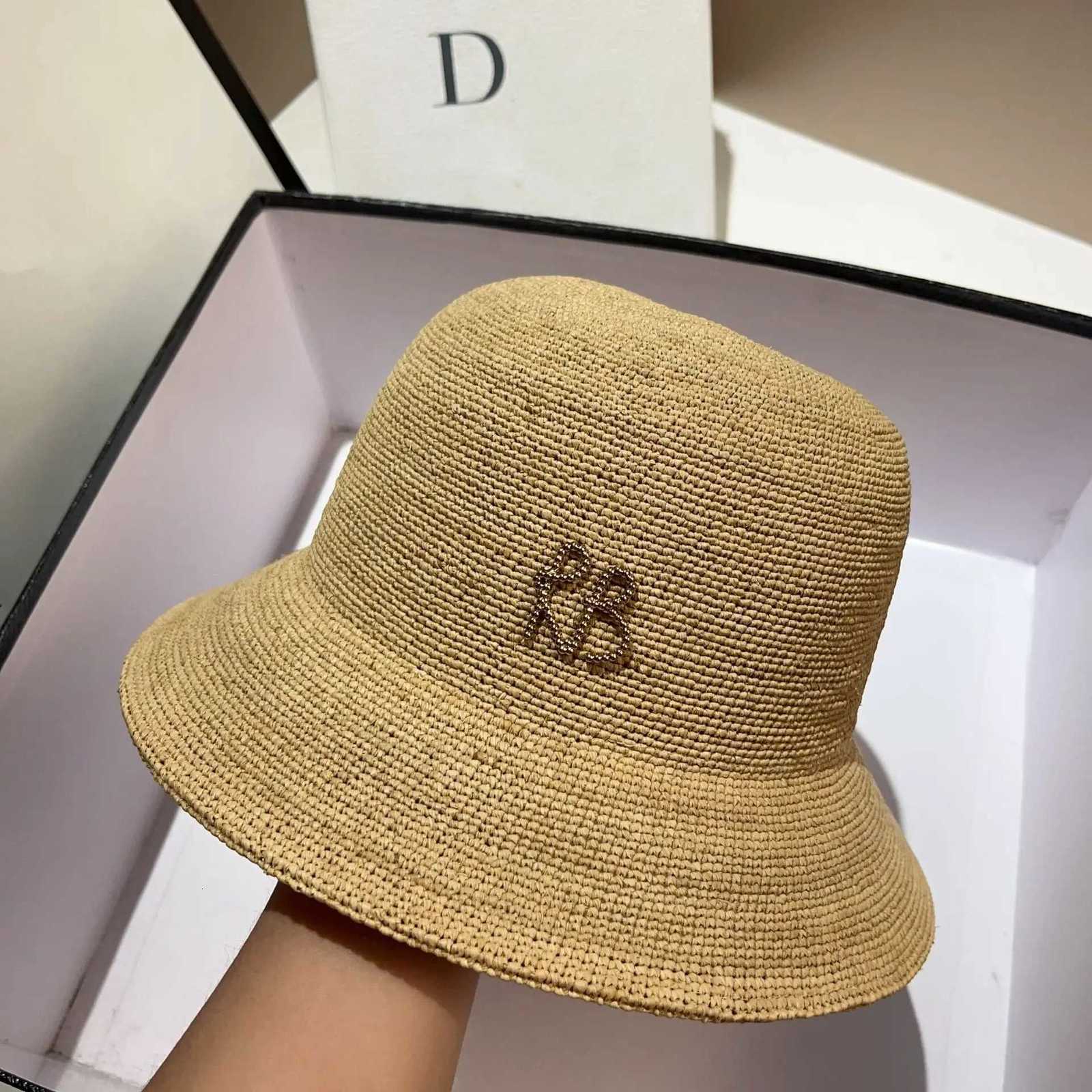 Raffia Straw Bucket Hat Wen Summer Bikini Beach Hat Fem Korean Travel Sun Protection Breathable Fisherman Hat X260311