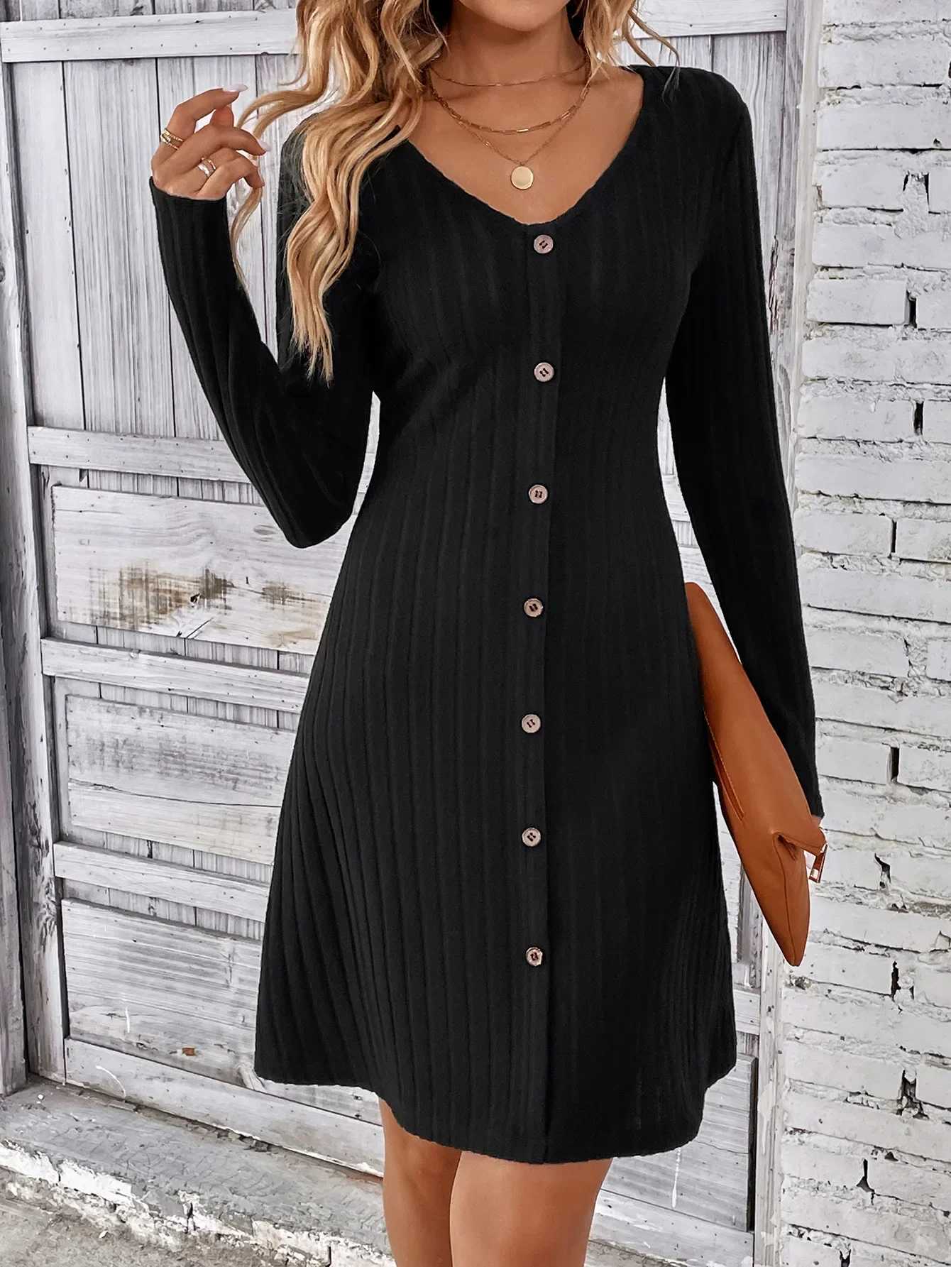 Fashion Solid Ribbed Knitted Mini Dress Women Button Long Sleeve A Line Dresses 2023 Autumn Lady Streetwear Robe M260311