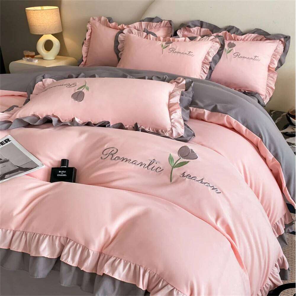 Princess Style Soft Comforter Duvet Double Cover with Pillowcase Bed Sheet Home Four Piece Sets Fashion Bedding Set H260311