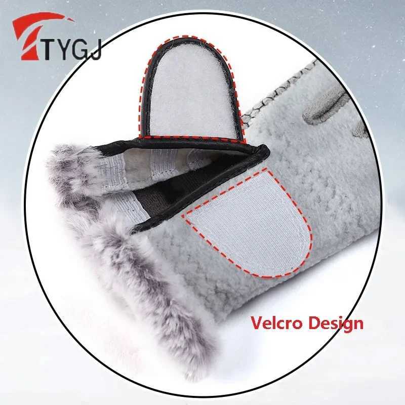 TTYGJ New 1 Pair Gloves Woman Warm Plush Soft Gloves Ladies Anti-Slip Granules Sports Mittens Elegant Thicken Aids M260311