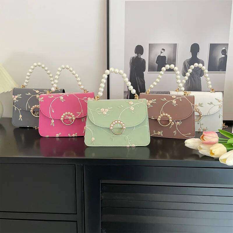 Fashionable Pearl Handbag Women Stylish Lace Chain Single Shoulder Bag, Synthetic Leather Small Square Bag for Daily Use XJ260311
