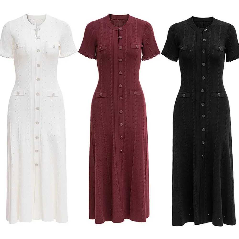 Summer Solid Round Neck Short Sleeved Office Lady Knitted Dress Women Korean Single Breasted Hollow Out Long Dress Fashion Trend M260311
