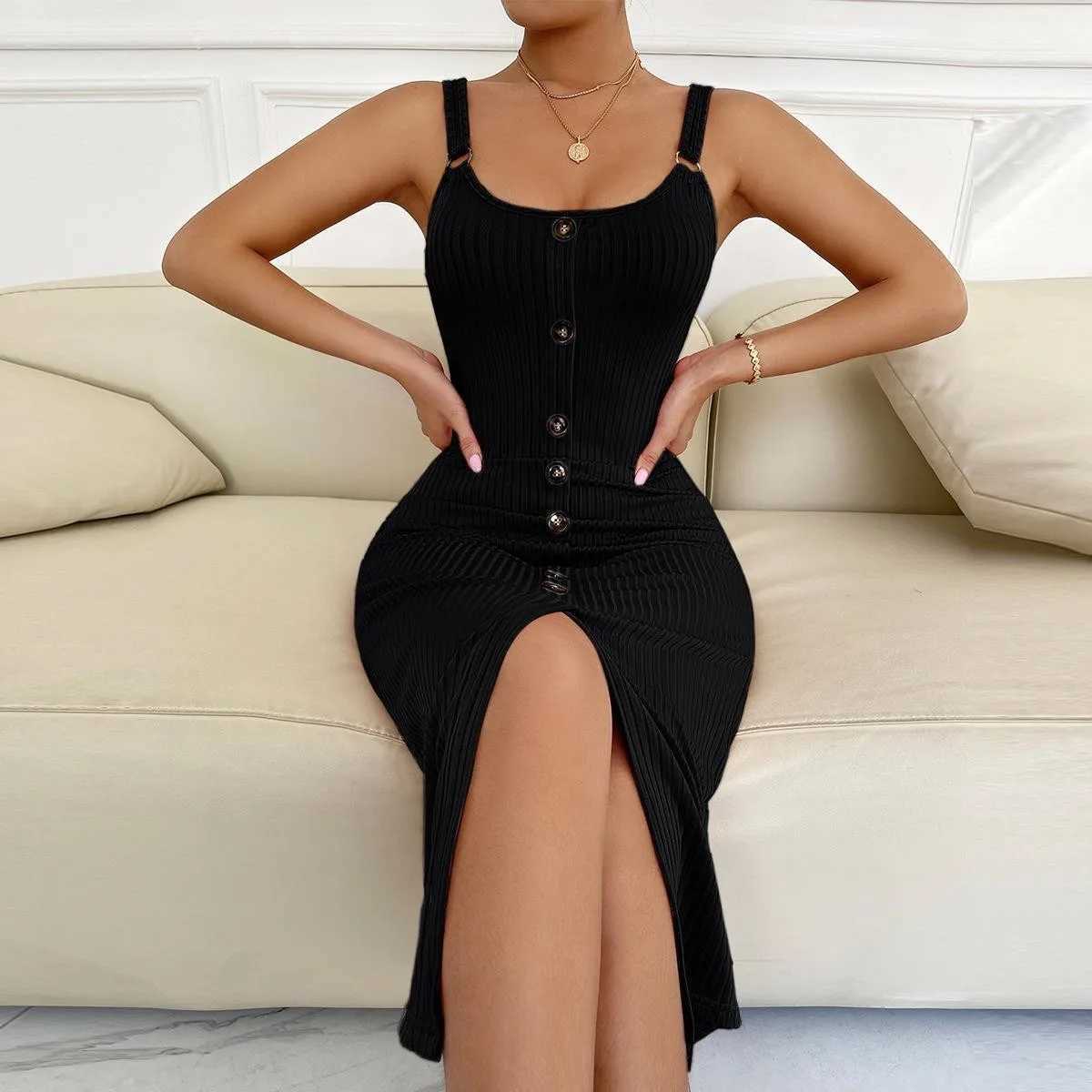 Summer European and American camisole dress slim fit sexy knitted slit one step skirt M260311