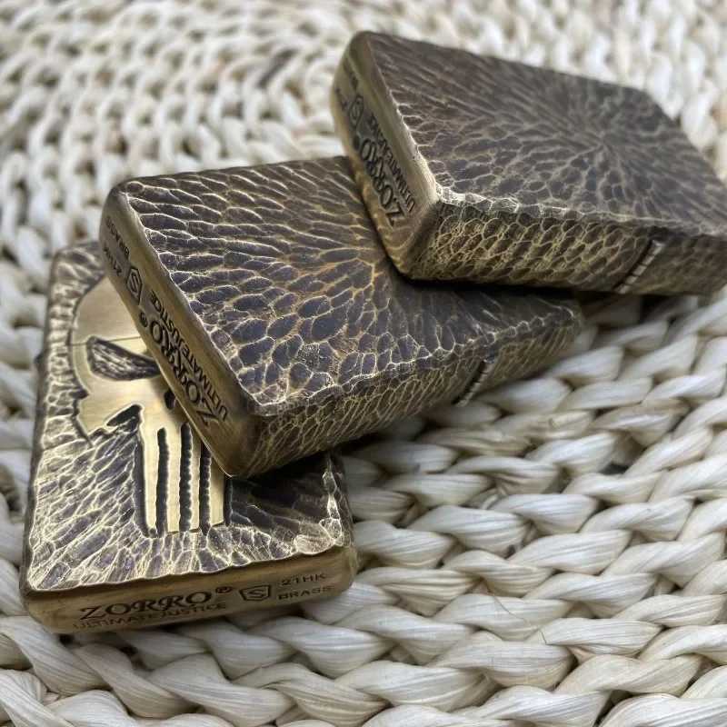 902S brass thick armor gasoline lighter hand carved lighter smoking accessories mens gift N260311