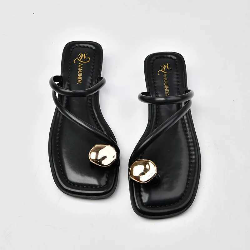 Stylish womens open-toe flat sandals slip-on style solid color ankle strap casual beach summer sandals everyday wear K260311