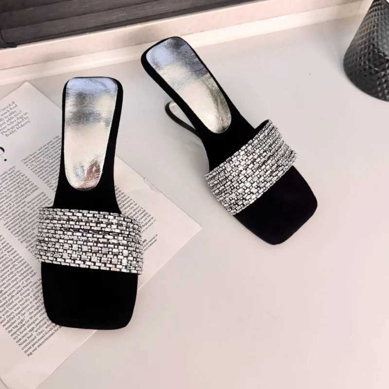 Crystal Women Flats Elegant Fashion Shoes Dress Woman Sandals Summer 2025 Party Slides New Mujer De Zapatillas K260311