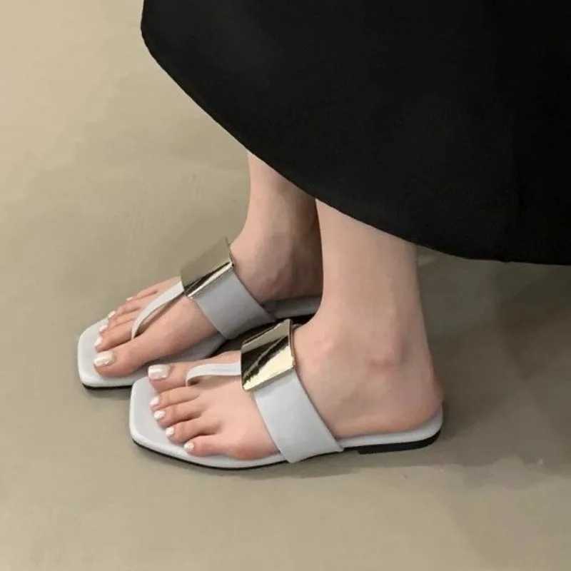 French Versatile Woman Shoe New Round Toe Flat Anti Flip Flops Simple Soft Soled Womens Sandals K260311