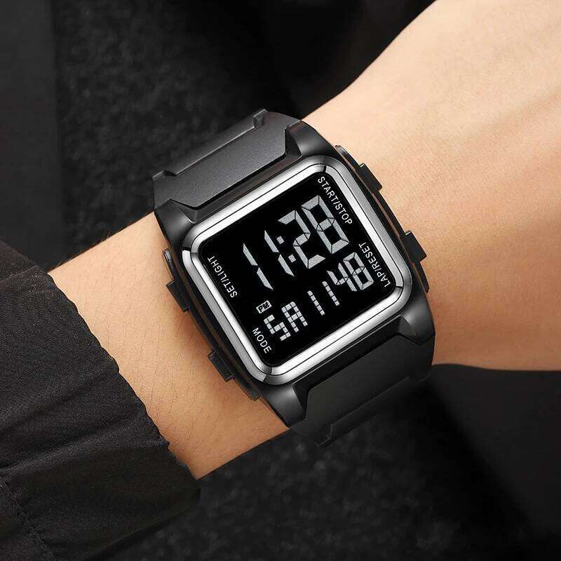 Fashionable Square Casual Digital for Men and Women, Multifunctional Outdoor Sports Stopwatch Alarm Electronic Watch