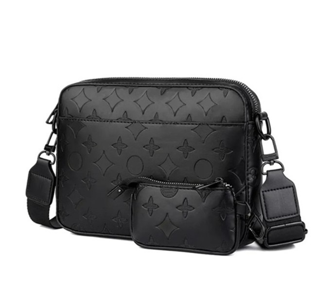 2025 designer bag new Men Casual letter pattern handbag shoulder bag black bag leather crossbody bag high quality Letter embossing women backpack Man's bag luxury bag
