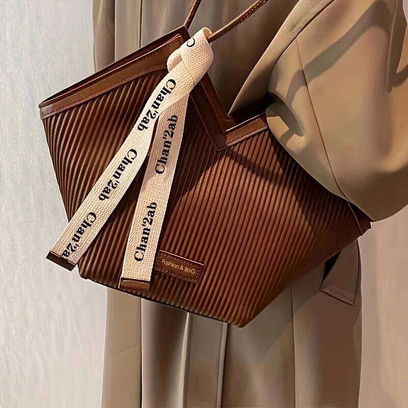 Love Design Tote Trendy Large Capacity Shoulder Bag, Faux Leather Simple Bag for Women Work Purses and Handbags XJ260311