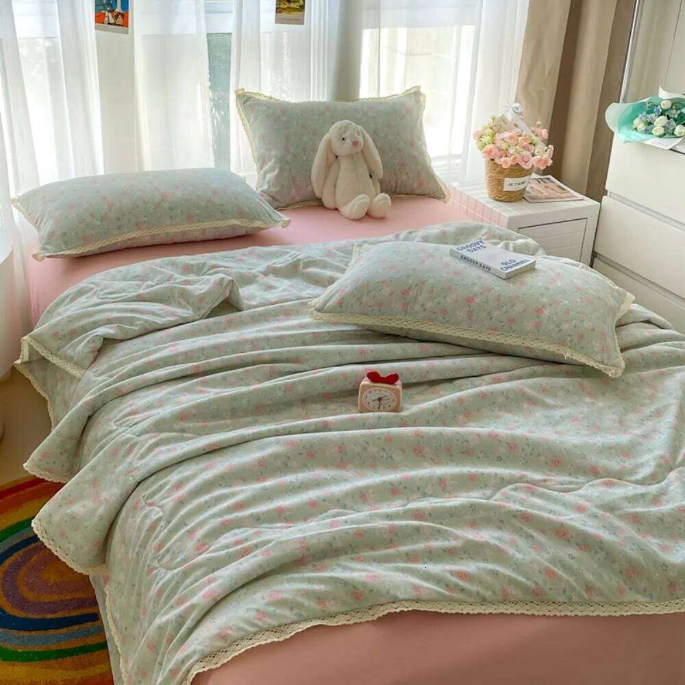 Floral Printed Four Piece Soft Bedroom Decor Bedding Set Summer Quilt Bed Sheet With Pillowcases Home Textiles H260311