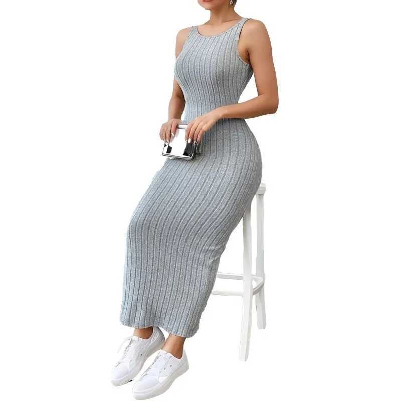 Summer New Style Sleeveless Inner Strap Mid-length Round Neck Backless Knitted Hip One-step Skirt Vest Dress M260311