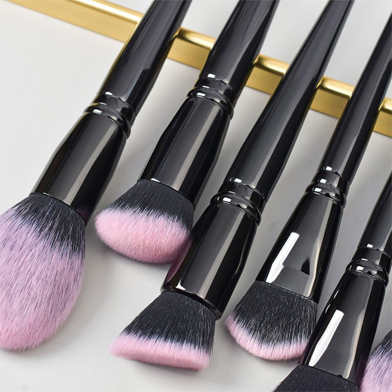 18 Piece Daily Essential Makeup Brush Set, Stylish High-grade Solid Wood Paint Handle, Silver Thickened Aluminum Tube, Premium Pink Fiber Brush Head, 