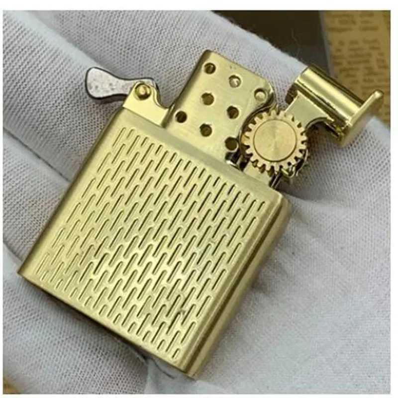 Kerosene Lighter Inner Insert Parts Gas/Oil Flint Grinding Wheel Brass White Steel Cigarettes Lighters Repalce 912 915 902 N260311