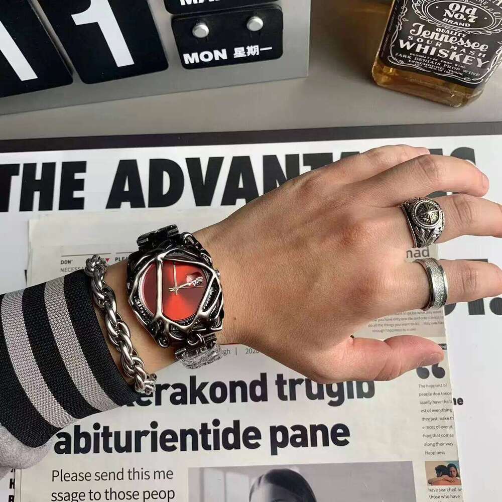 Y2K Alabaster style alien men's medieval high-end calendar waterproof niche design quartz watch ins