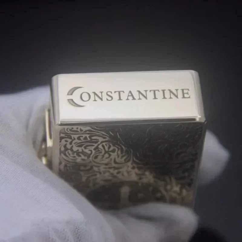 2026 915 Retro High End Waterproof Sealed Armor Constantine Kero sene Lighter 3/5 Hinge Metal Petrol Lighter Mens Gift N260311