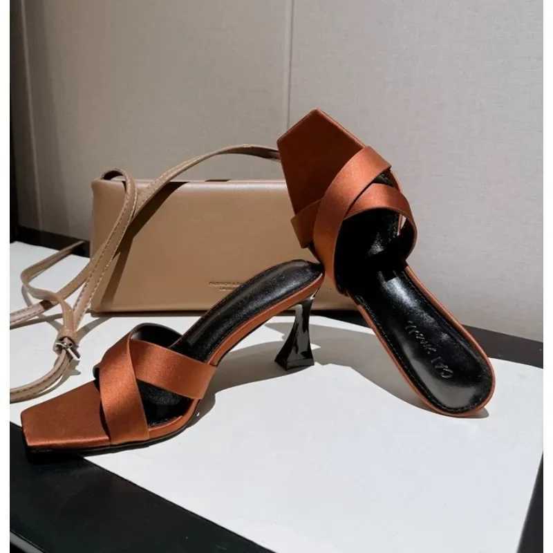 2025 New Womens Sandals Sexy Dress High Heels Daily Office Party Open Toe Womens Sandals Square Head Womens Shoes K260311