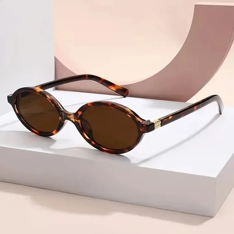 Y2K Style Oval WomenS Glasses Small Frame Fashion Vintage Sunglasses with Decorate Function for Women Men UV400 Eyewear 260228