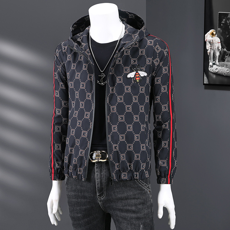 2026 Designer Lightweight Luxury Jacket Men's Casual Jacket Hooded Loose Top Fashionable Outdoor Sports Fashion Warm Personality