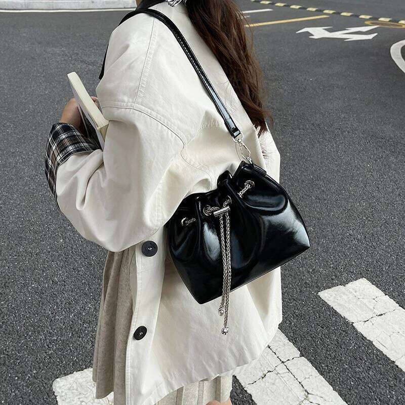 Elegant Women Leather Luxury Classic Designer Fashion Tote Shoulder Bag Crossbody Handbag For Everyday Urban Style XJ260311