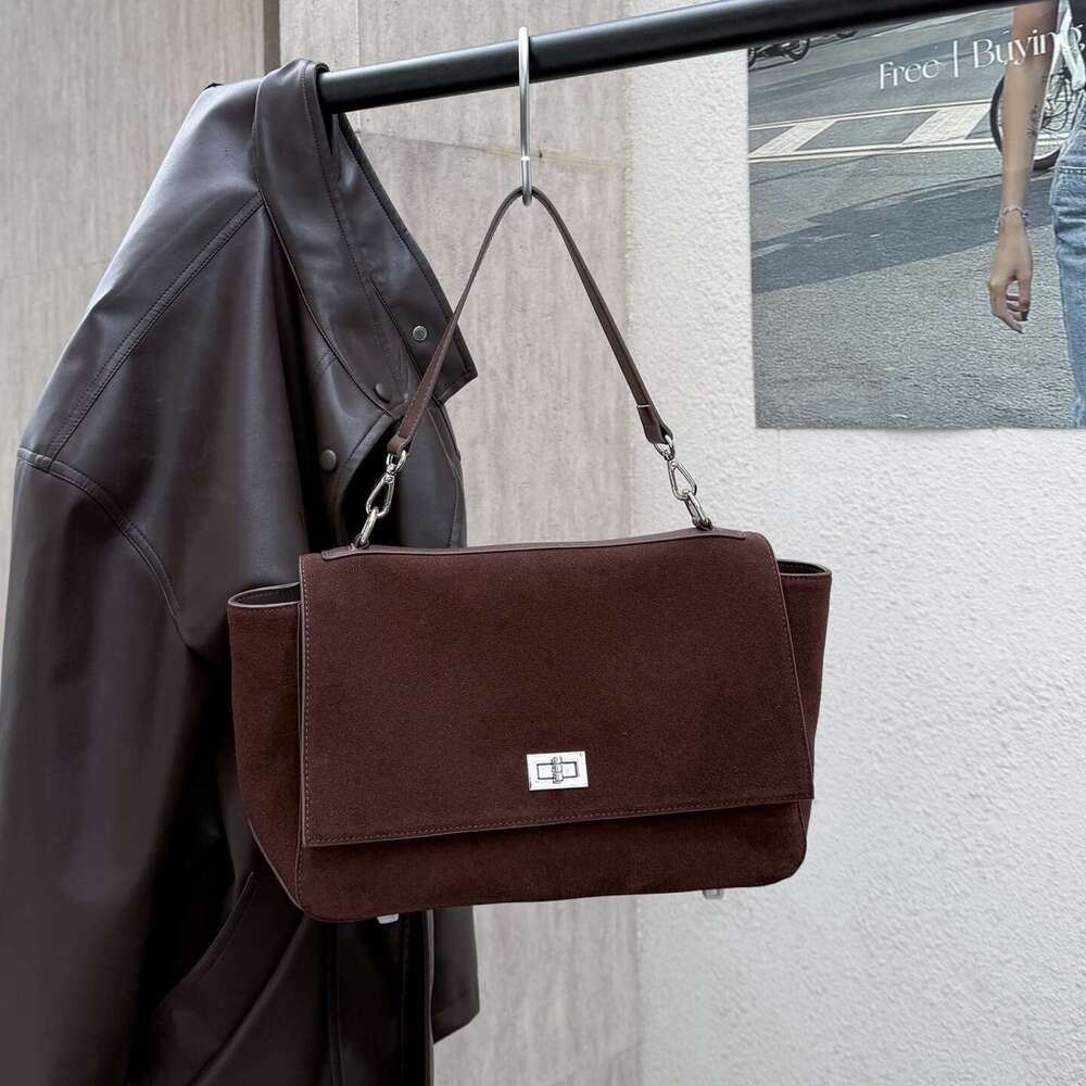 Luxury Shoulder Bags Totes Hobo Korean Style New Top Layer Cowhide Messenger High End Single Crossbody Large Capacity Lock Flip Cover Women S Bag Tren