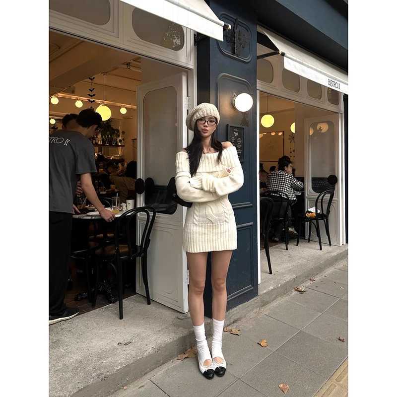 YIABSHU Slash Neck Off-Shoulder Knitted Sweater Dress Women Spring Autumn American Retro 2000s Sexy Slim Fit White Short Skirt M260311