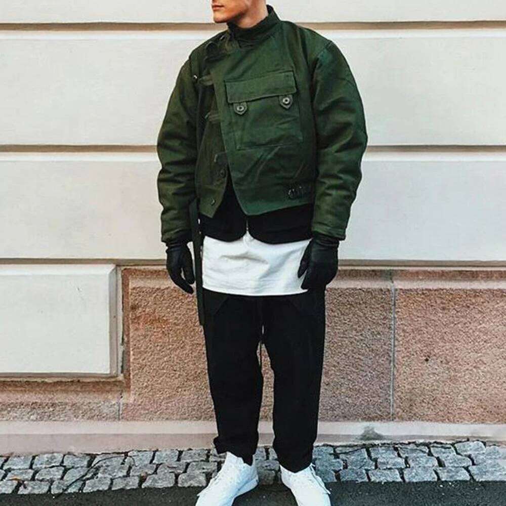 Autumn Winter Maden Army Green Retro Bomber Jackets Misplaced Oblique Pocket Button Buckle Swedish Motorcycle Cotton Coat 26H0311