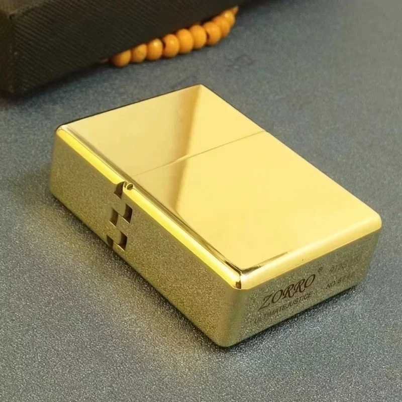 Heavy Duty Armor Brass/Titanium Windproof Kerosen Lighter Hinged Metal Gasolin Lighter Mens Gift N260311