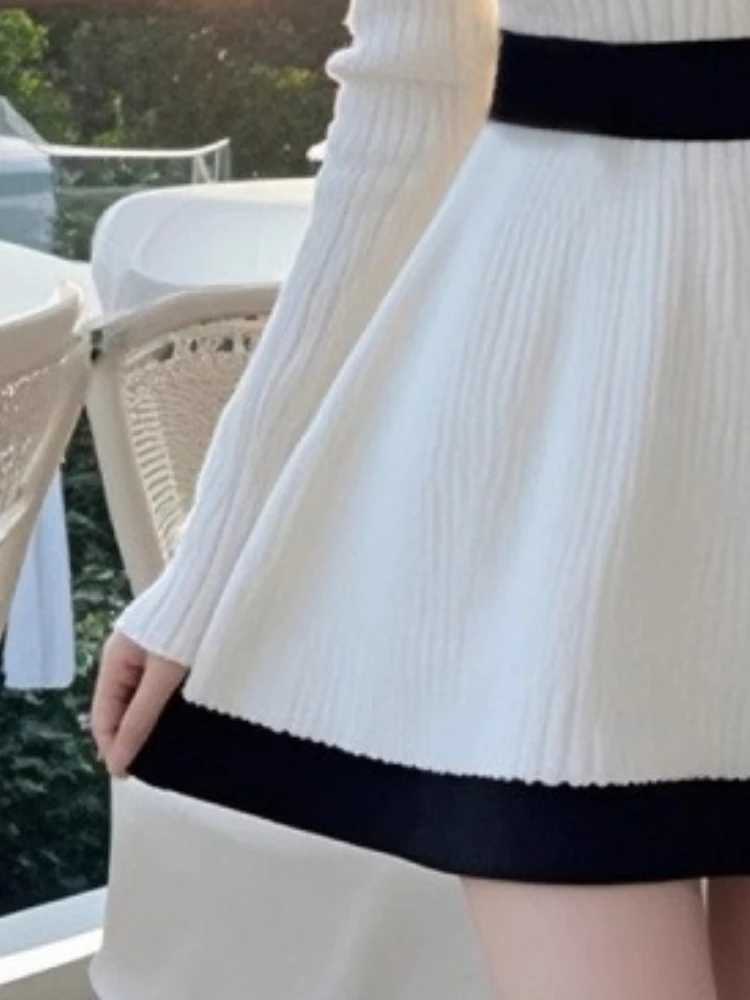Black White Contrast One Shoulder Dress Women French Elegant Long Sleeve Slim Dresses Autumn 2025 Korea Casual Knitted Clothes M260311
