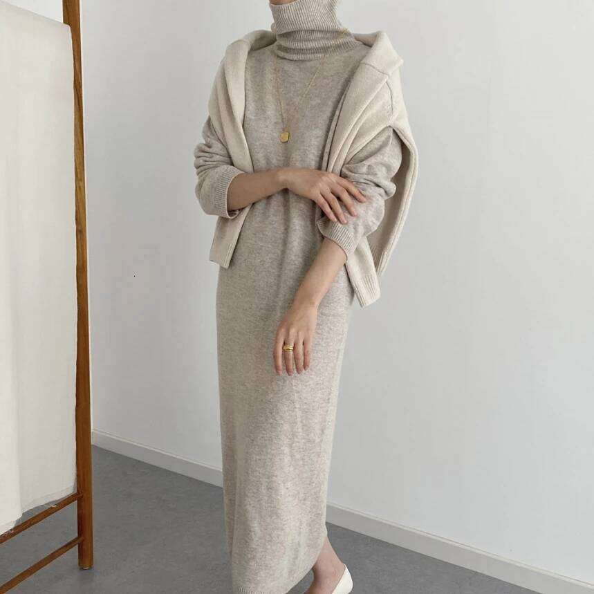 REALEFT Autumn Winter Loose Turtleneck Women's Knitted Dresses 2025 New Long Sleeve Vintage Straight A-line Dress Female Z260311