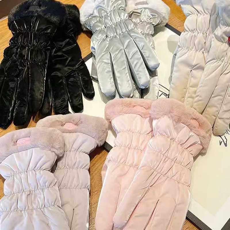 1Pair Ski Gloves Women Winter Fleece Thickened Warm Windproof Waterproof Touch-Screen Gloves For Outdoor Riding Mountaineering M260311