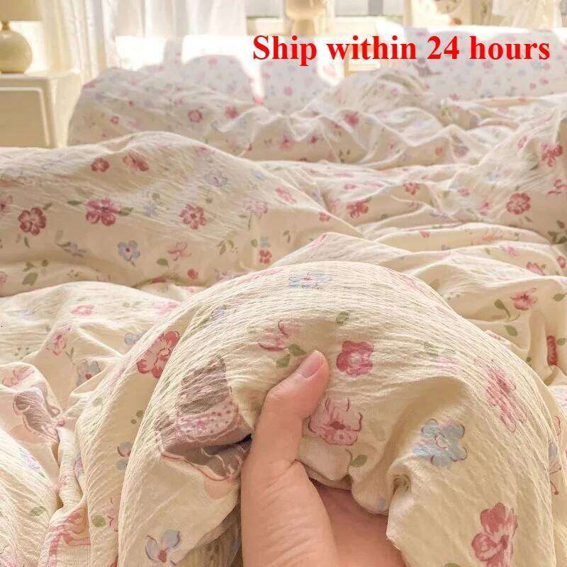 2025 wrinkled double-layer yarn four-piece set, mattress model, cream wind class A cloud feeling super soft kapok kit H260311