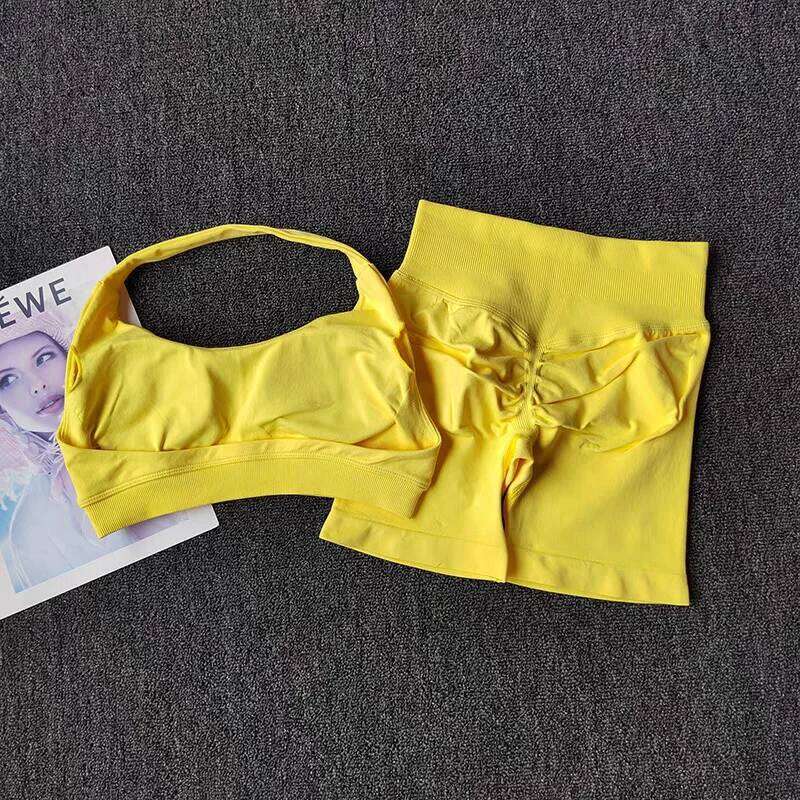 2 Pieces Yoga Suit for Women Seamless Fitness Clothes Halter Sports Bra Matching Impact Shorts Workout Sets Gym Set Outfit 26H0311