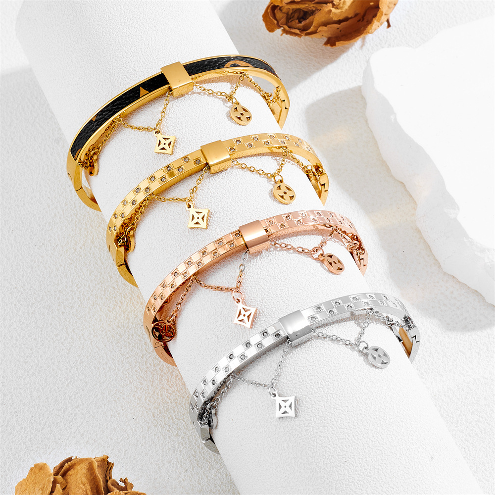 Designer Bracelet Women Nail Bracelet Luxury Jewelry Men And Women Bracelet Classic Fashion Diamond 18k Gold Silver Rose Titanium Steel Chain Bracelet