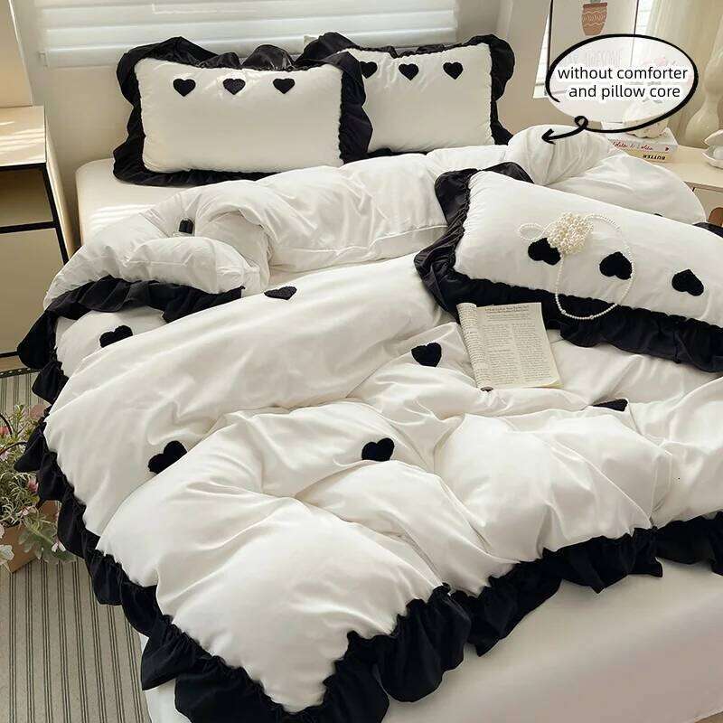 3 Piece Sheet Black Heart Embroidery Duvet Cover Set, Comfortable Bedding Set Bedspread for All Seasons H260311