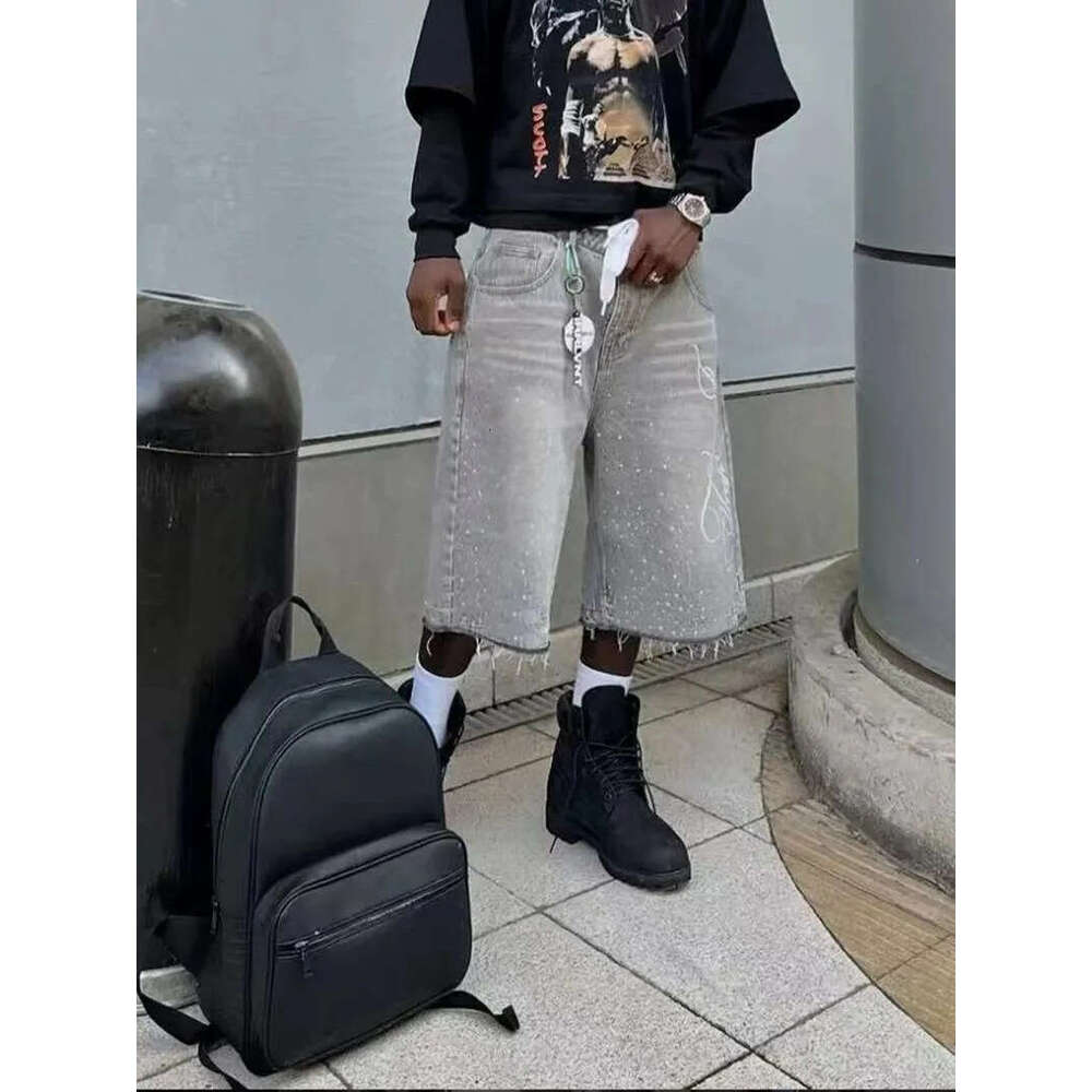 Men's Shorts Vintage Washed Rhinestone Denim Jeans Hip Hop Letter Embroidery Sequin Shiny Baggy Short Low Waist Over The Knee Pant Men's Clo