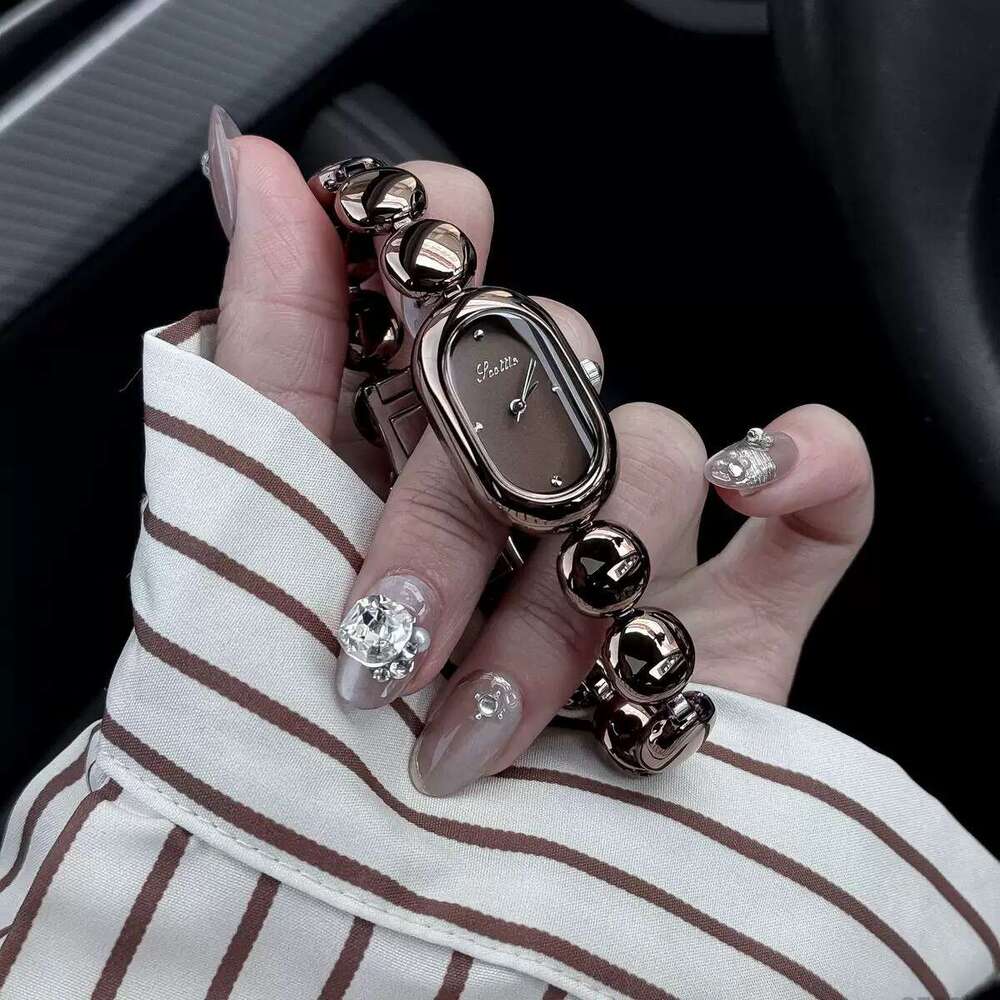 With Box Supply Scottie Oval Fashion Steel Band Women's Watch Design Inlaid with Diamonds Starry Sky Dainty Free gift