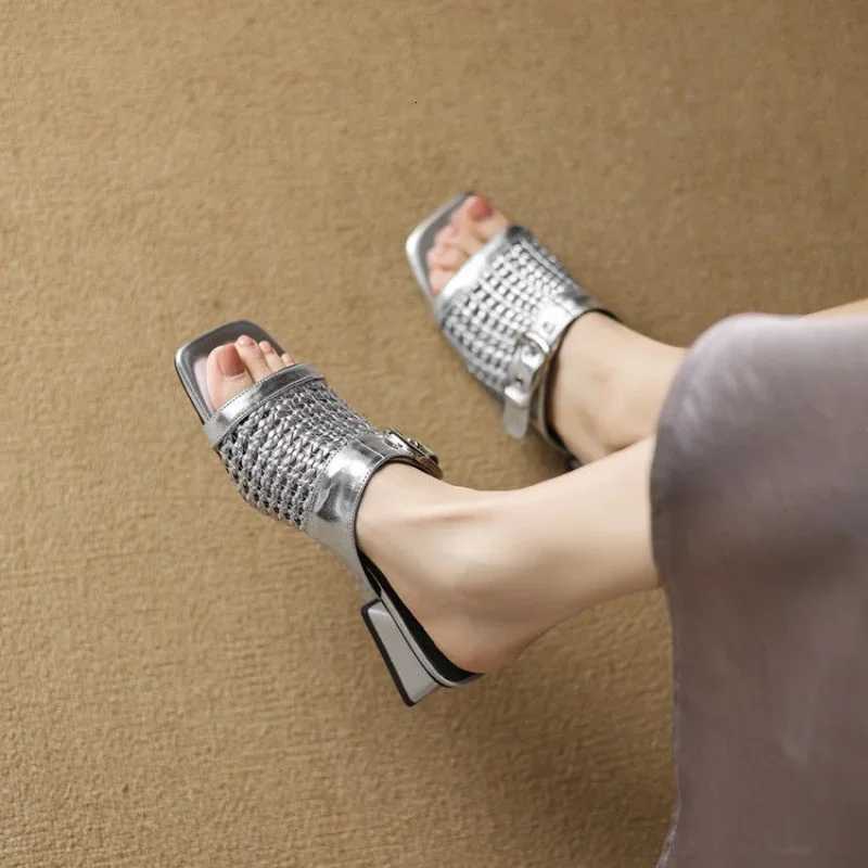 CNMR Womens Sandals Slippers Women Shoes Round Toe Metal Casual Style Lazy Outside Wearin Heels Women K260311