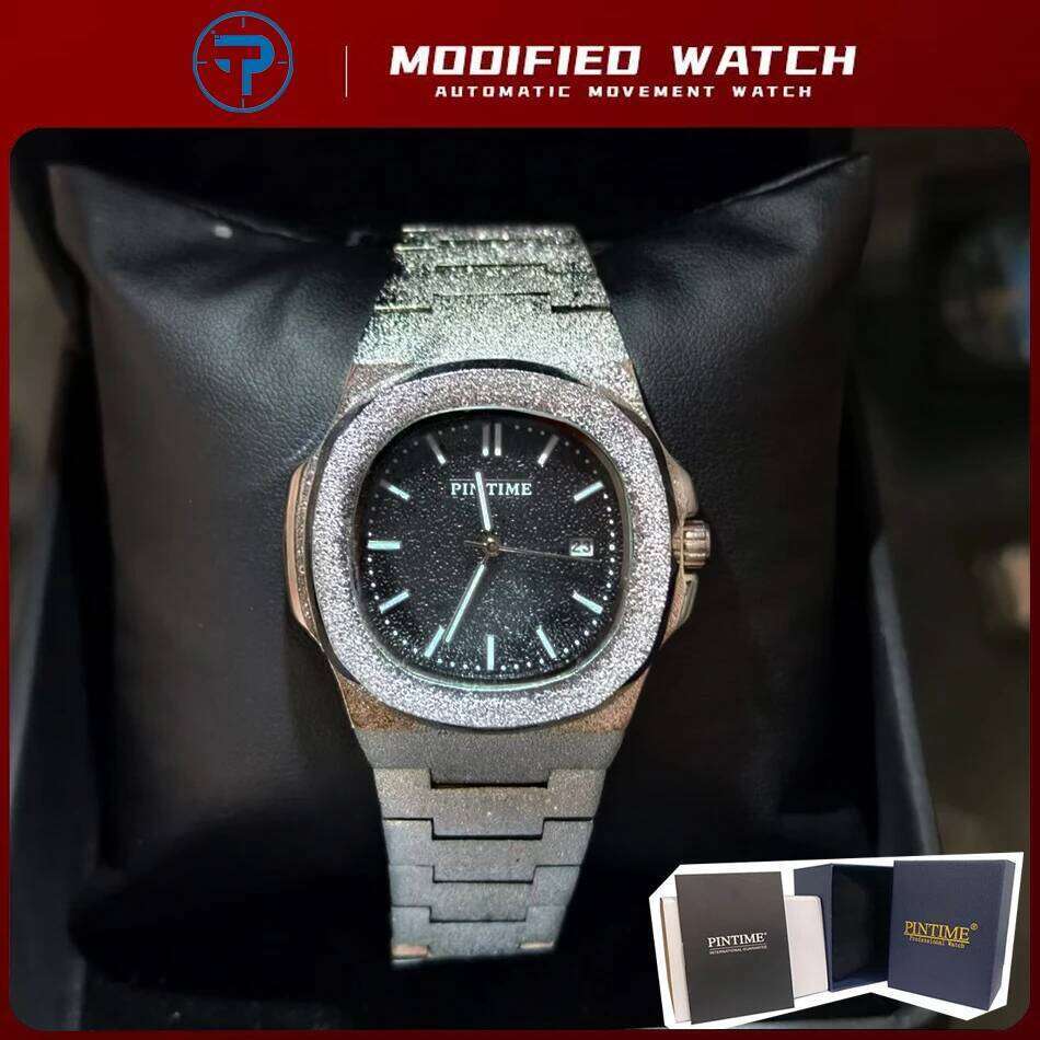 Golden Men's Luxury Frosted Watch Starry Sky Dial Quartz Waterproof Men Silver Wristwatch