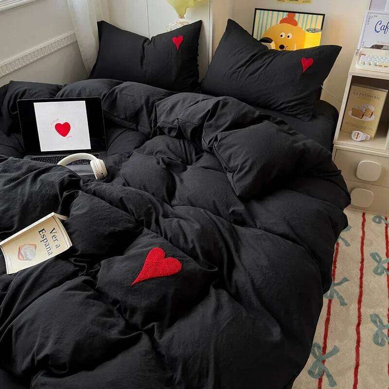 Washed Cotton Super Soft Cool Black Cover Set Heart-shaped Towel Bedding Skin Friendly Duvet Covers Bed Sheets H260311