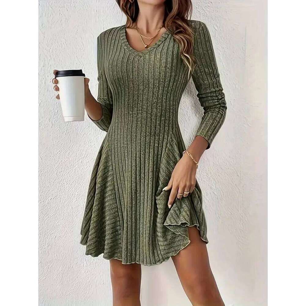 Elegant Knitted V-Neck Long-Sleeved Dress for Women Short & Large Skirt Options European American Style Cross-Border Fashion Z260311